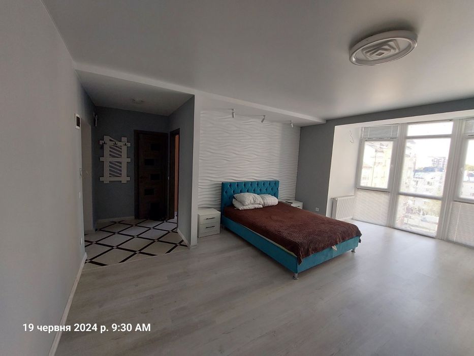 Квартира в центрі подобово