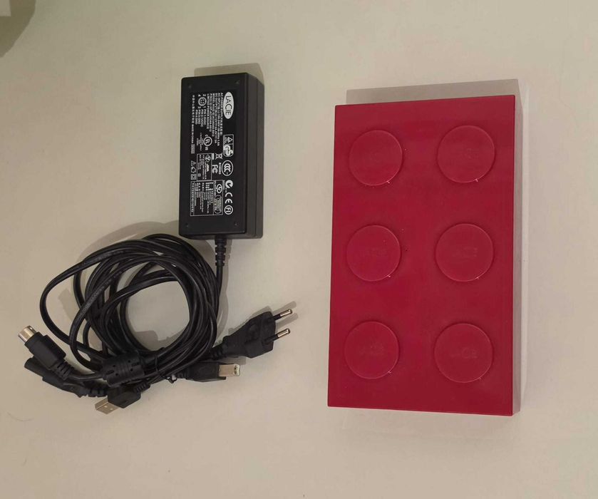 Disco Externo LaCie 232GB Design Exclusivo Lego
