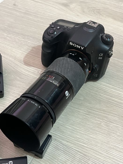 Фотокамера SONY a68 пробіг мінімальний