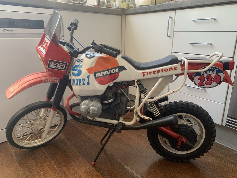 BMW GS 80R Dakar/ Repsol - FEBER
