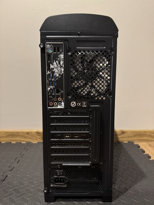 Komputer stacjonarny