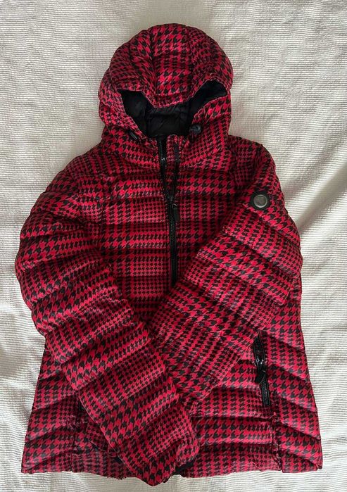Kurtka pikowana w pepitkę czerwono czarną z kapturem - M-XL - "Amisu".