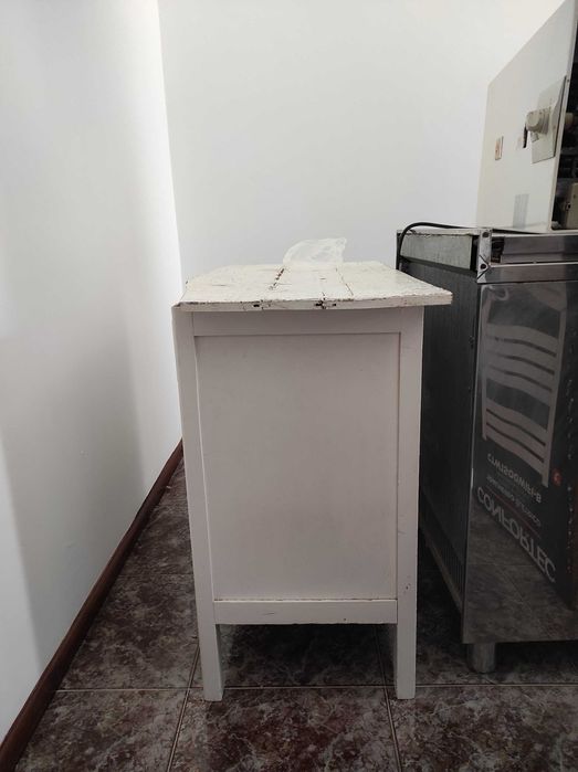 Móvel antigo- vendo