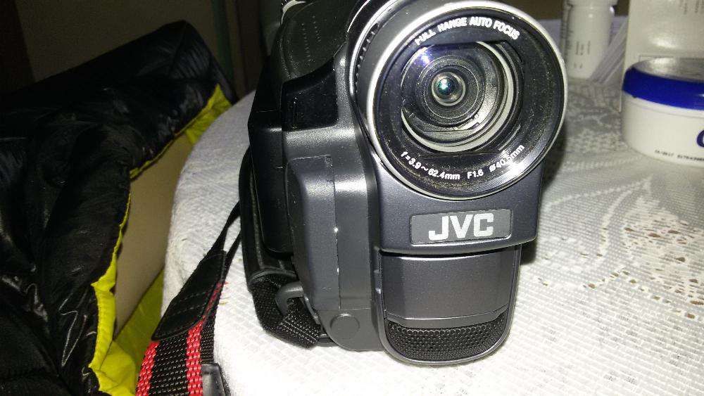 Cassette video camera64551850415617123