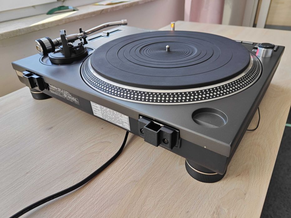 Gramofon Technics SL-1210MK2 czarny PO SERWISIE