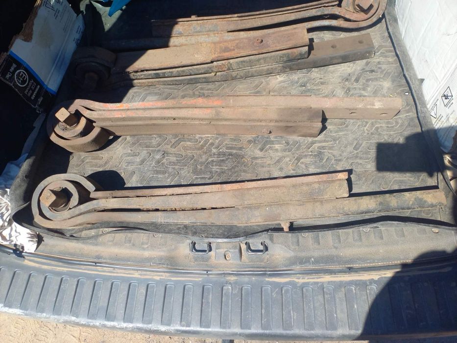 Полуресоры на прицеп  kassbohrer