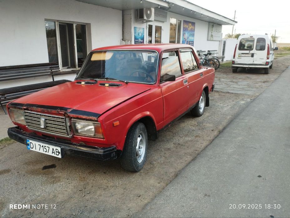 ВАЗ 2107 1996 год