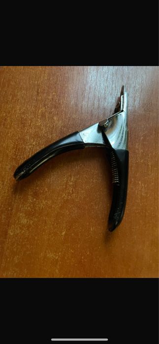 Когтерез для срезания когтей у собак и кошек