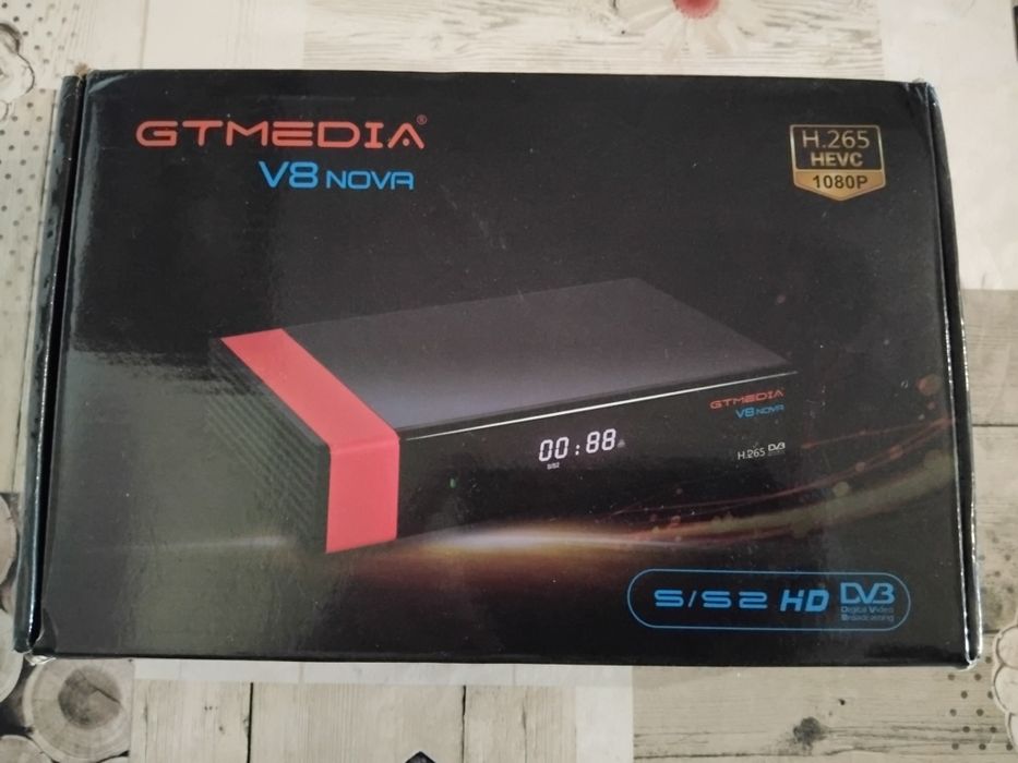 Receptor satélite gtmedia v8nova