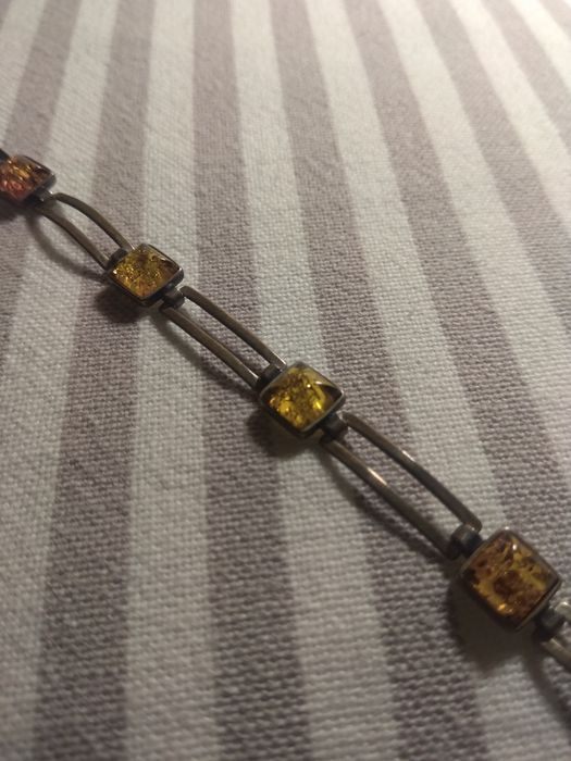 Srebro i Bursztyny, elegancka bransoletka