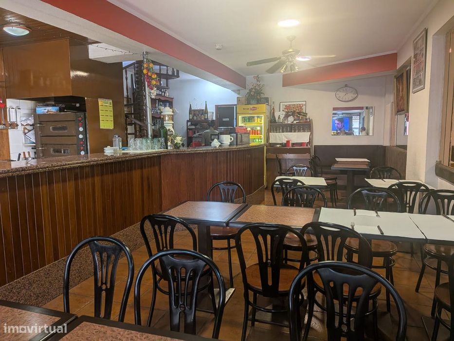 Loja Comercial + Restaurante Equipado + Imóvel De 163 M²