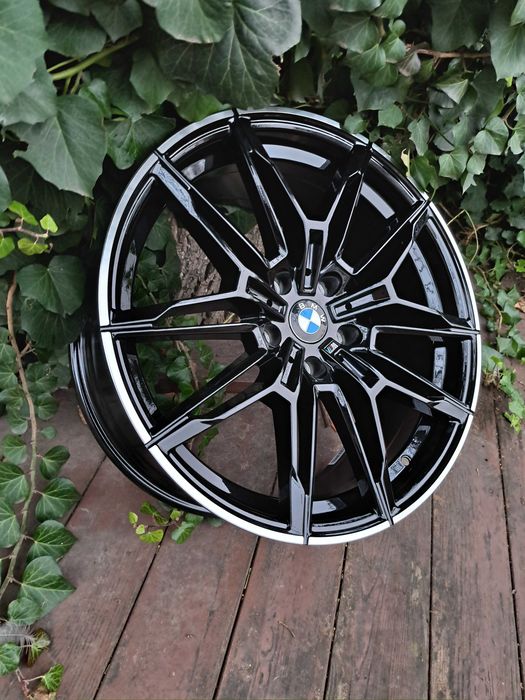 Диски новые BMW R19 5x120 Разноширокие F30 F10 F01. Стиль 825M