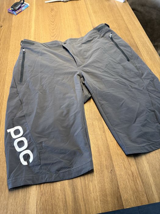 Spodenki rmęskie POC Essential