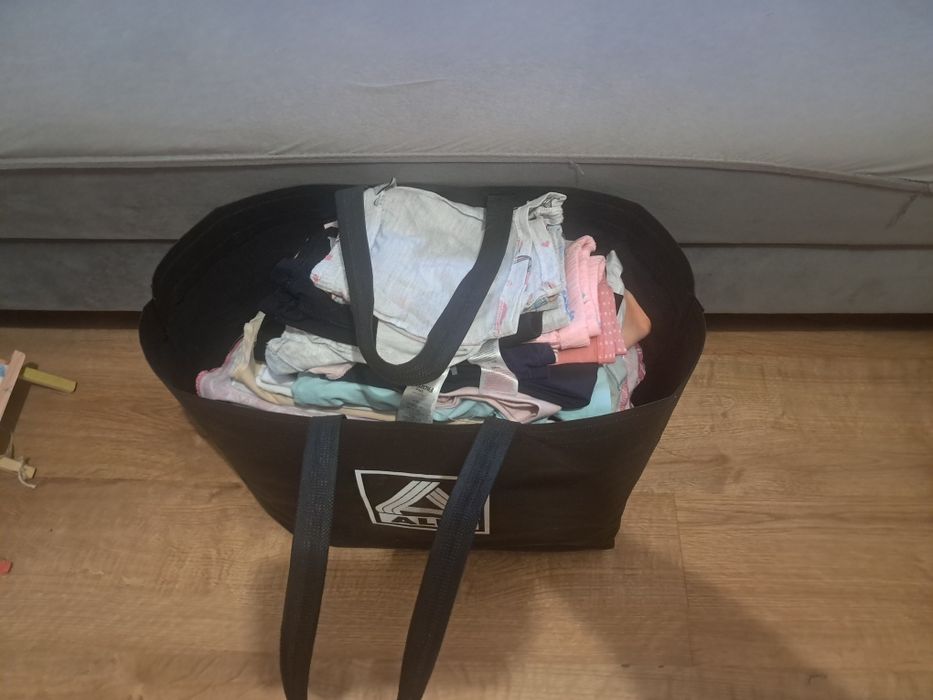 Ubrania dla dziewczynki