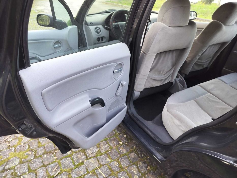 Citroen C3 1.4 HDI 16v - Exclusive