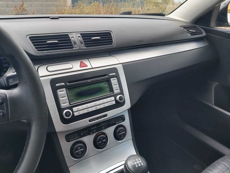 VW Passat Variant Highline 170 cv