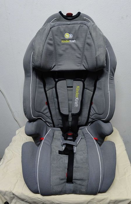 Fotelik samochodowy KinderKraft 9kg-35kg