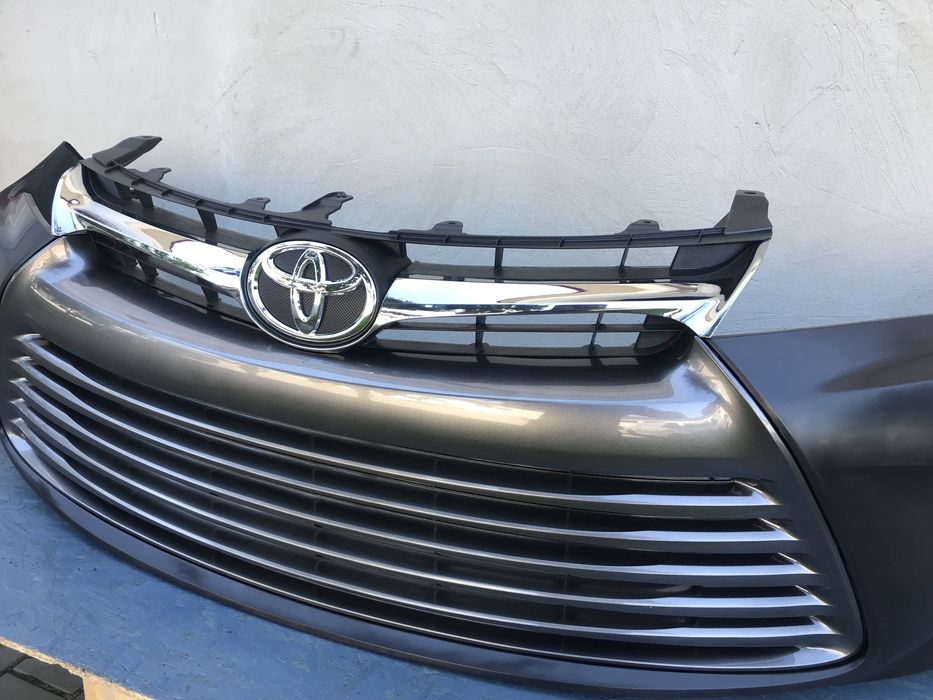 Передок фари бампер решіткa Camry 55 USA Америка