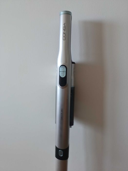 Aspirador Vertical 2 em 1 da Cecotec