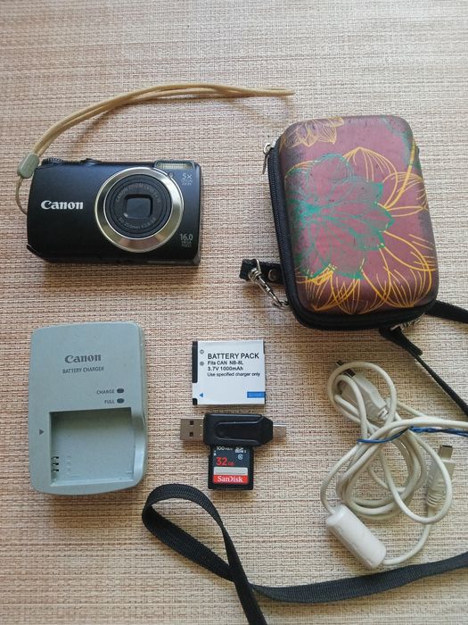 Canon PowerShot A3350is  цифровий фотоапарат камера мильниця.