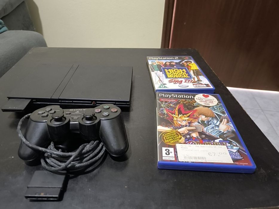 PS2 sem cabos c/comando e jogos