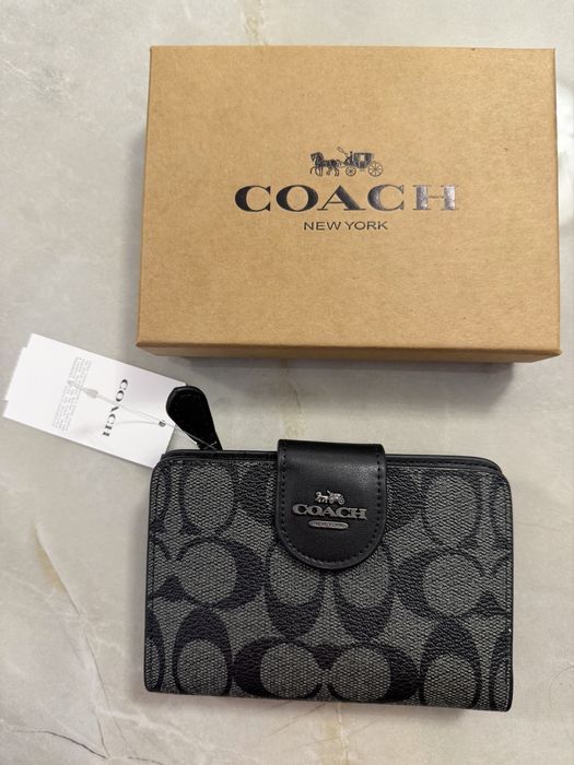 Гаманець Coach corner zip кошелек