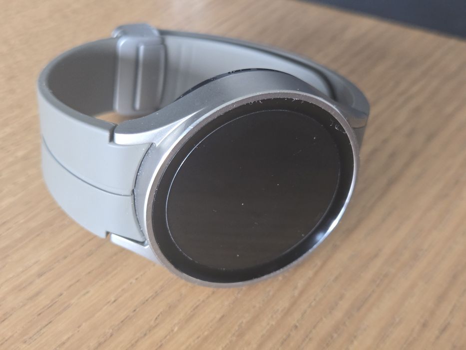 Smartwatch Samsung Galaxy Watch 5 Pro zadbany