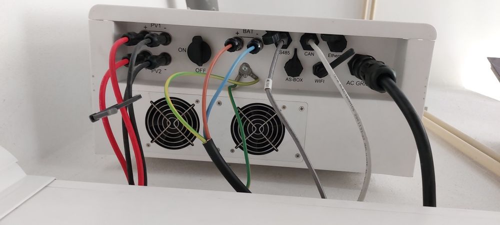Trina trifasico  5.5kw, com baterias Litio