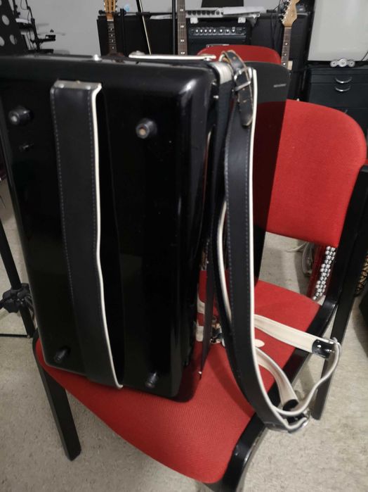 Acordeão Hohner Baixo