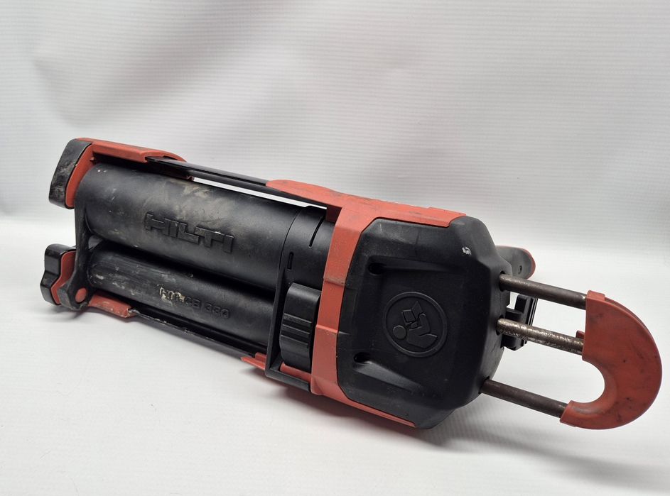 Dozownik kleju/żywicy HILTI HDM 330, Komis Jasło Czackiego