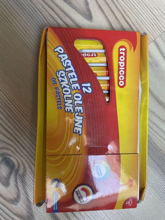 Pastele olejne szkolne