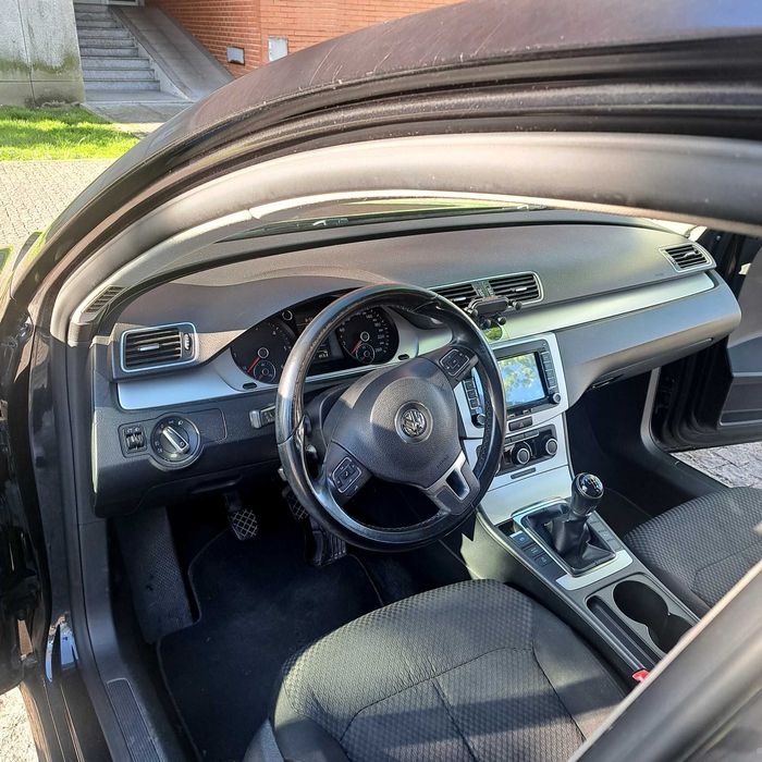 Vendo Passat 1600 tdi
