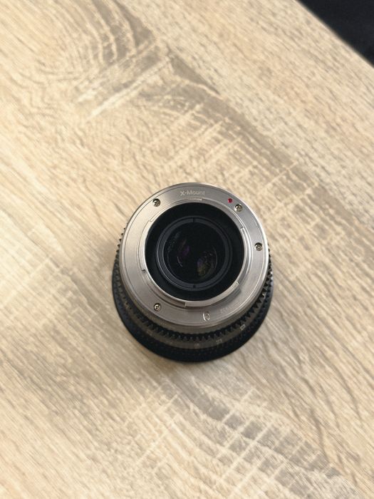 Lente 10mm de cinema Meike T2.2