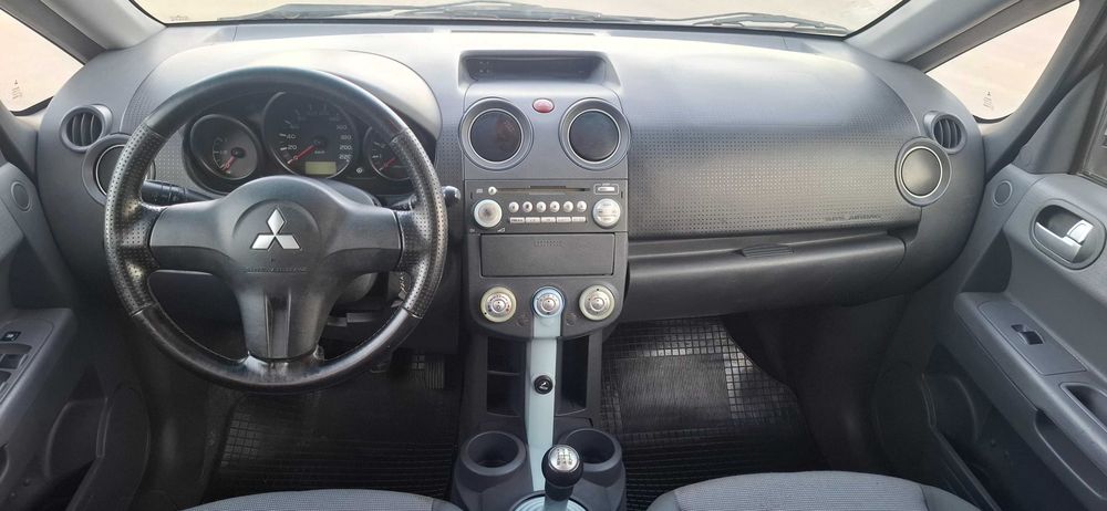 Mitsubishi Colt 1.1i