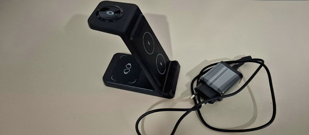 3-in-1 Fast Wireless Charger, Portable Charging Pad64564188514051120