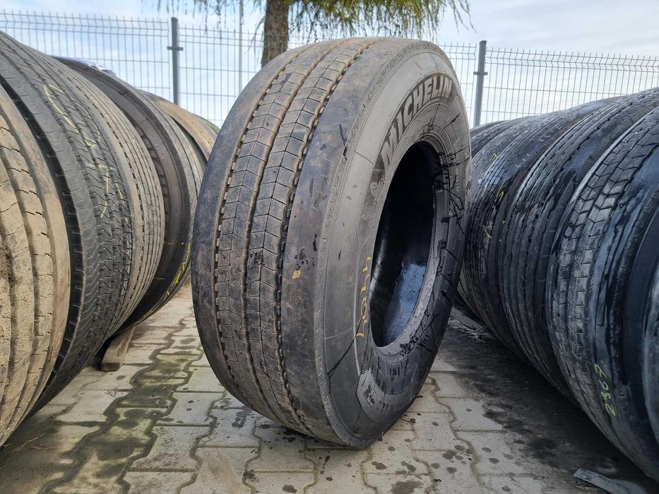 385/65R22.5 Opona MICHELIN XMULTI Z 11-12 mm Przód X MULTI Z