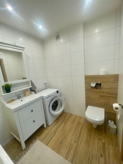 Mieszkanie 55 m² do wynajęcia – 2 osobne pokoje + salon z aneksem
