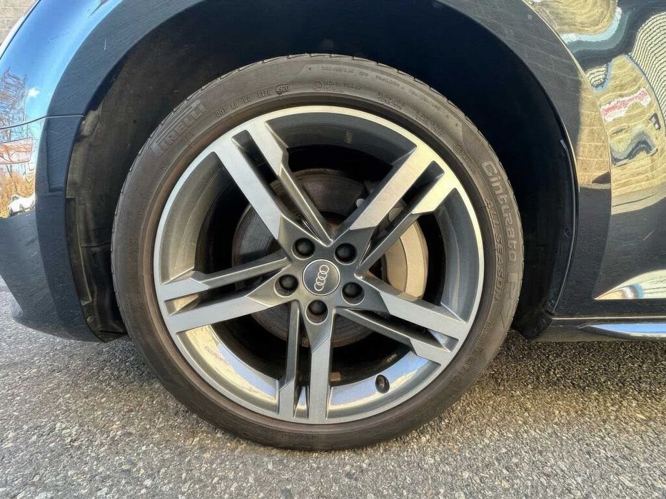 Audi A4 quattro Premium Plus      2017