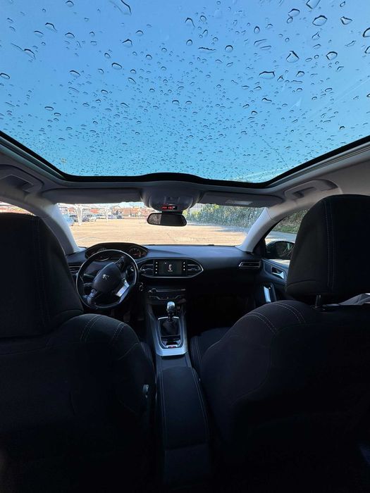 Peugeot 308 1.6 e-HDi Allure J17