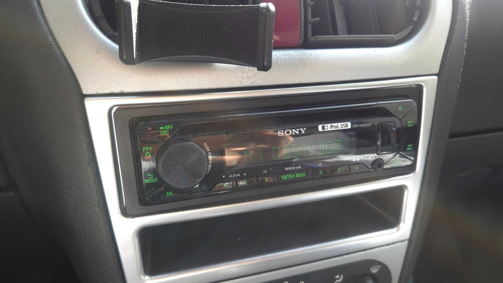 Autorrádio Sony - USB + Leitor de CD