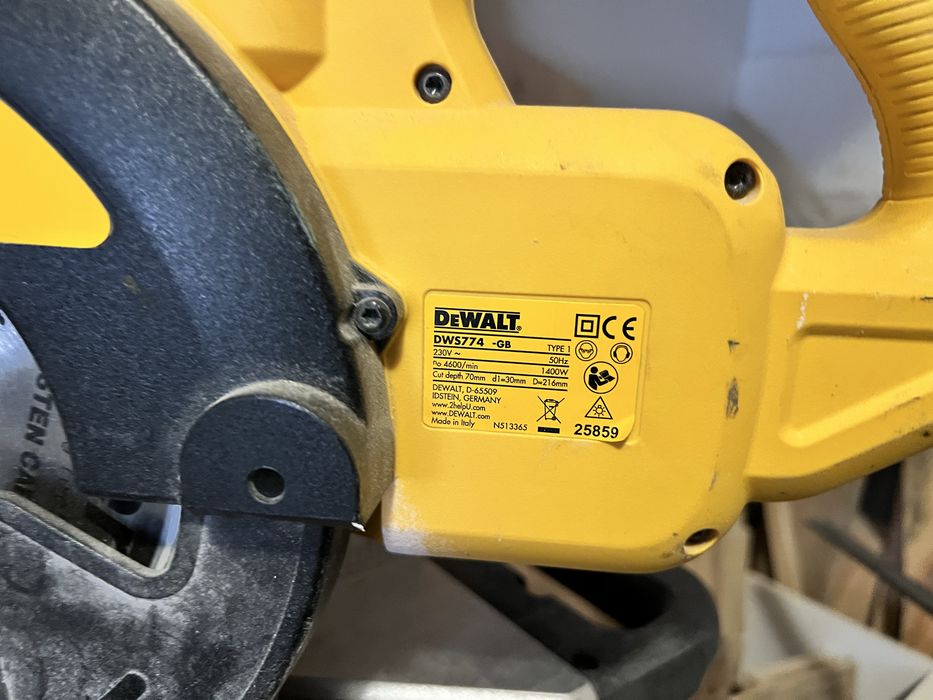 Dewalt serra de esquadria