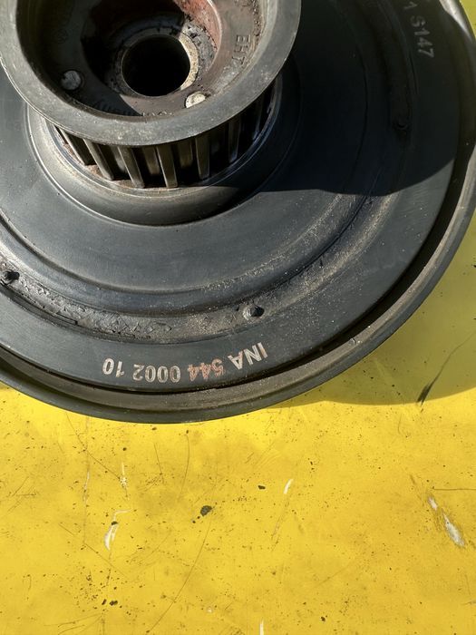 Шкив коленвала 2.5 TDI, SDI Volkswagen LT, Crafter, T4 074105251AC