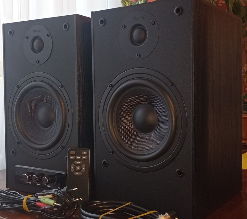 Акустична система SVEN MC-30. Bluetooth. Ідеальний стан. 2х100W. (200W)