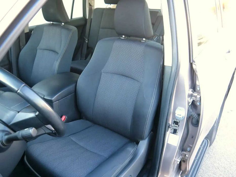 Toyota Land Cruiser Prado 2.8 D4 Comfort Європа