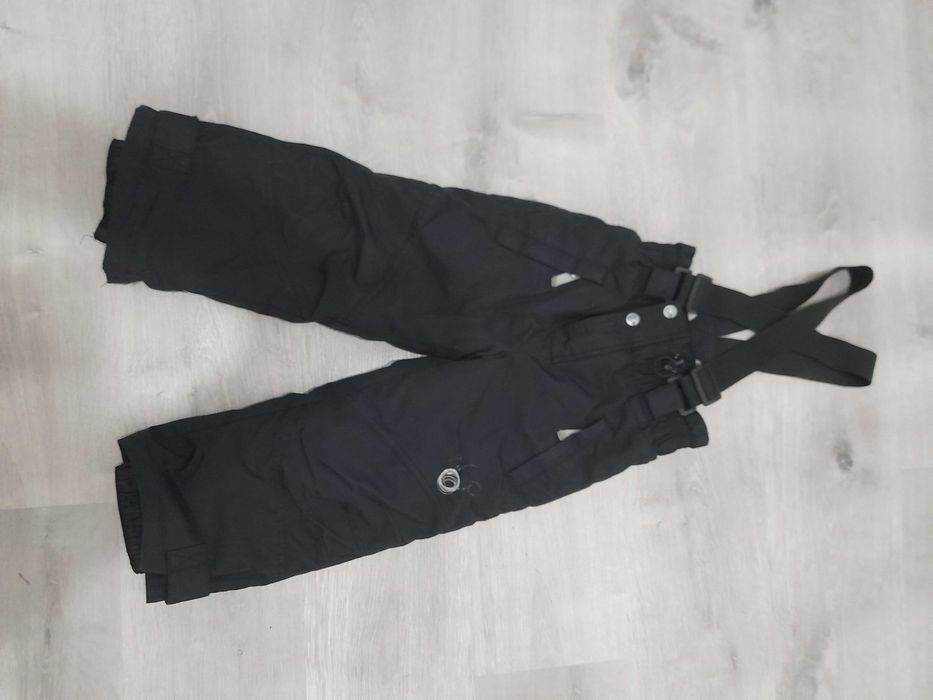 Vendo Calças de criança de ski ou snowboard - Só 20 eur