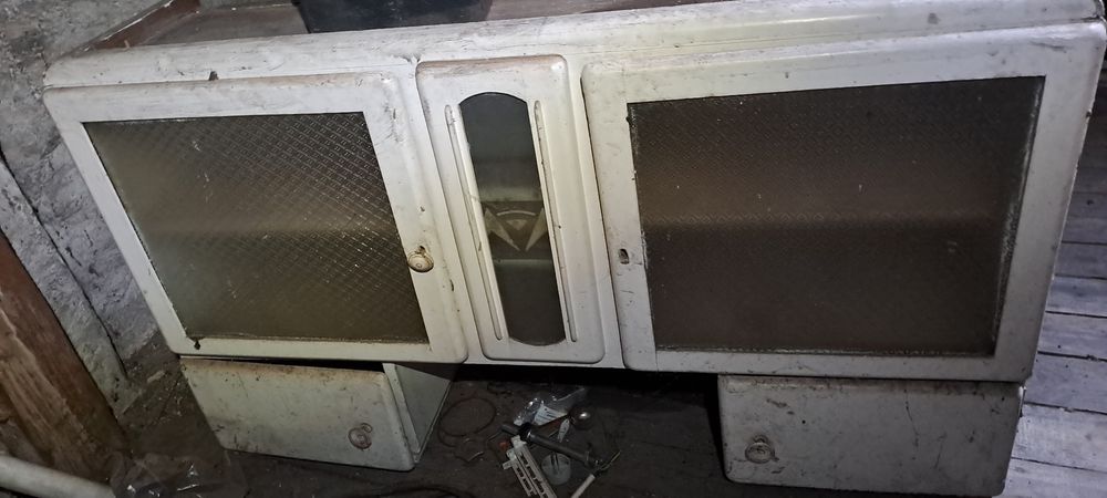 Sprzedam  kredens kuchenny