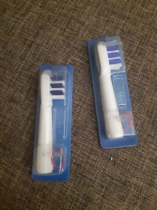 2 wkłady do Szczoteczek Oral-B nowe podstawowe