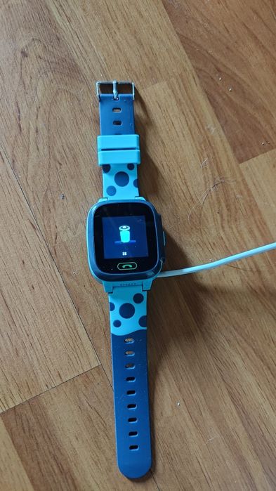 Smartwatch dziecięcy Y95 z GPS, SOS i rozmowami – Roneberg