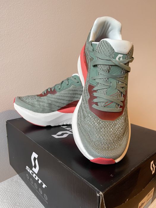 Ténis Scott Mulher de corrida - NOVOS