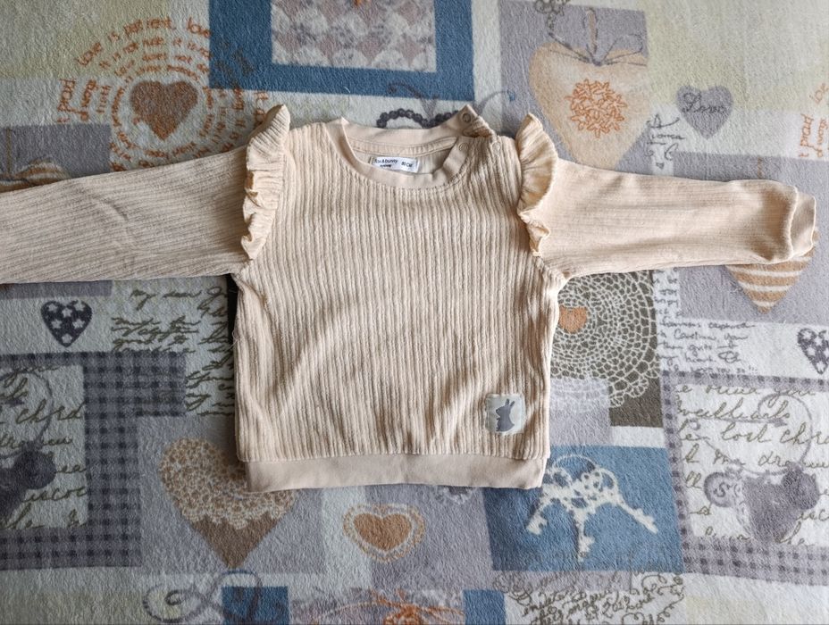 Костюм для дівчинки